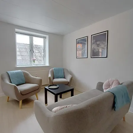Cozy Double With Free Parking *