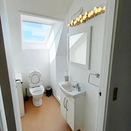 Cozy Double With Free Parking