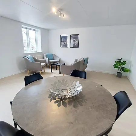 Cozy Double With Free Parking * Hjørring